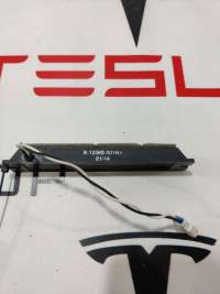 Антенна системы Комфортный доступ Tesla model S 2014г. 1015865-00-A,1014951-00-A,X-12069-001R1 - Фото 3