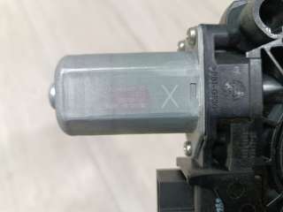 Моторчик стеклоподъёмника задний правый Mercedes ML/GLE w166 2011г. A2469063100 - Фото 2