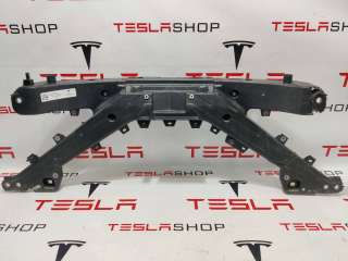 1110240-00-B,1118289-00-J,1083501-00-B Передняя панель крепления облицовки (телевизор) к Tesla model 3 Арт 99446575