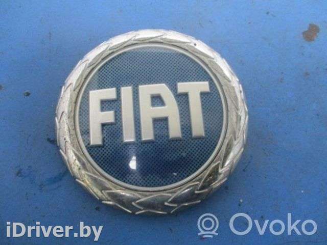 Решетка радиатора Fiat Stilo 2005г. 51735551, 51735551 , artCAD263707 - Фото 1