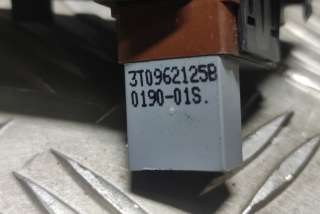 Кнопка центрального замка Skoda Superb 1 2005г. 3T0962125B , art10254152 - Фото 2