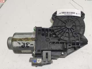  Моторчик стеклоподъемника к Citroen C4 2 Арт 103.80-1680021