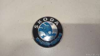 Эмблема Skoda Octavia A8 2021г. 1U0853621CMEL VAG - Фото 5