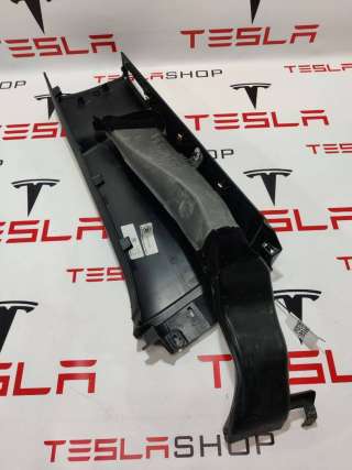 Обшивка стойки Tesla model X 2018г. 1053894-00-A,1035967-00-E,1035974-00-C,1052875-00-C - Фото 4