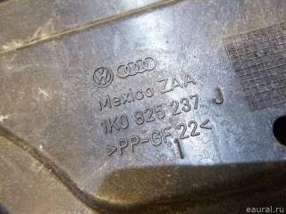 Защита (пыльник) двигателя Skoda Yeti 2007г. 1K0825237J VAG - Фото 6