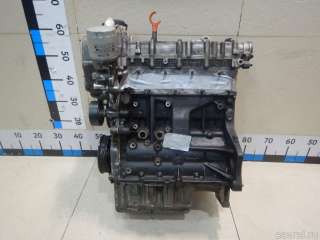 03C100092 VAG Двигатель к Volkswagen Passat B7 Арт E60442868