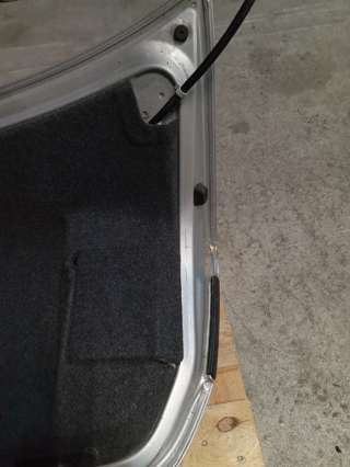 Крышка багажника (дверь 3-5) Audi A4 B8 2010г.  - Фото 4