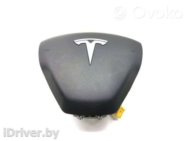 Подушка безопасности водителя Tesla model 3 2020г. 1096835-00-l , artFAU17025 - Фото 1