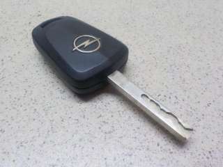 Ключ Opel Zafira B 2013г. 93178471 GM - Фото 2