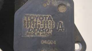 Расходомер воздуха Toyota Land Cruiser Prado 120 2005г.  - Фото 2