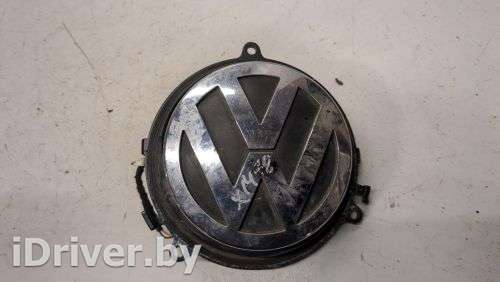 Ручка крышки багажника Volkswagen Golf 5 2006г.  - Фото 1