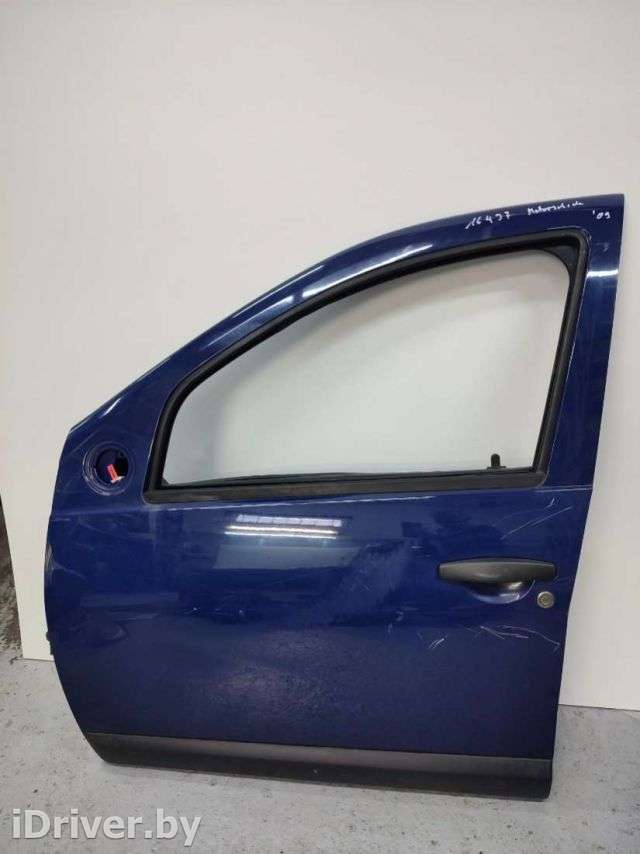 Дверь передняя левая Renault Sandero 1 2009г.  - Фото 1
