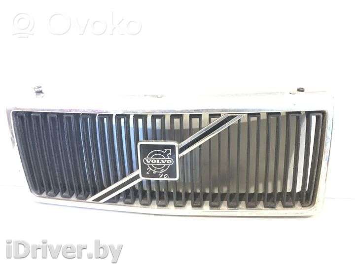 Решетка радиатора Volvo 240 1991г. 1312657 , artGAR15357  - Фото 1