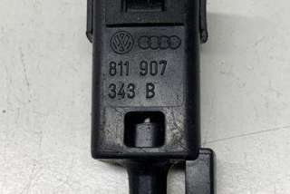 Выключатель концевой (концевик) Audi A6 C5 (S6,RS6) 1999г. 811907343B , art10341064 - Фото 2