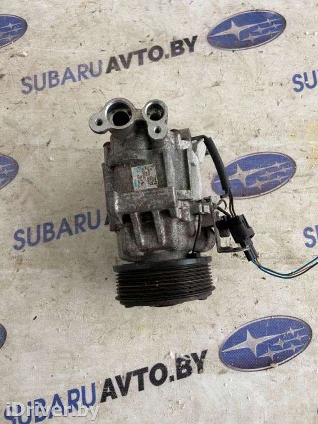 Компрессор кондиционера Subaru XV 1 2013г. 73111FJ020 - Фото 1