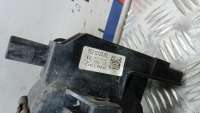 Радиатор масляный Skoda Octavia A7 2013г.  - Фото 2