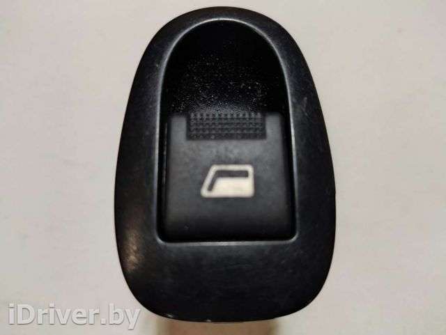 Кнопка стеклоподъемника заднего левого Peugeot 406 2000г. 2594301 - Фото 1