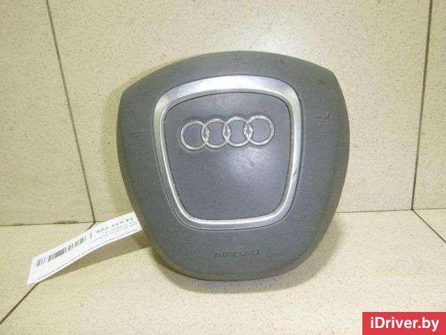 Подушка безопасности в рулевое колесо Audi A6 C6 (S6,RS6) 2005г. 4F0880201S - Фото 1