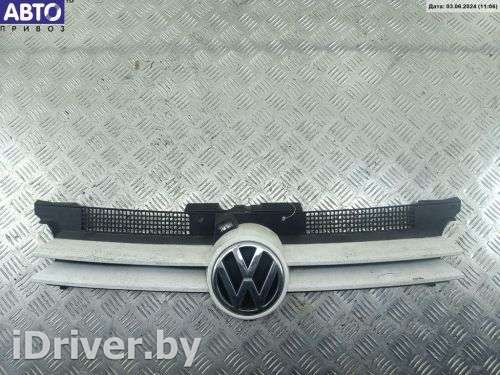 Решетка радиатора Volkswagen Golf 4 1999г. 1j0853655c - Фото 1
