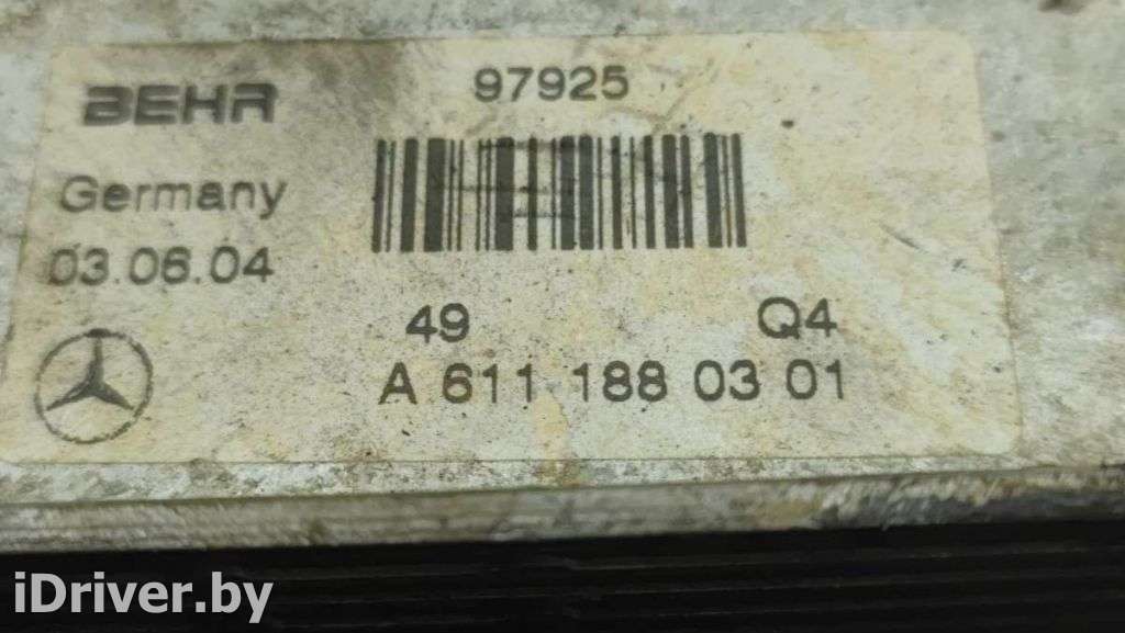 Радиатор масляный Mercedes E W211 2003г. A 611 188 03 01  - Фото 3