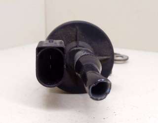 Клапан вентиляции топливного бака Mercedes Vaneo 2002г. A0004766432 - Фото 3