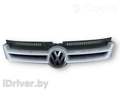 Решетка радиатора Volkswagen Golf PLUS 1 2007г. 5m0853651a , artMDV51322 - Фото 1