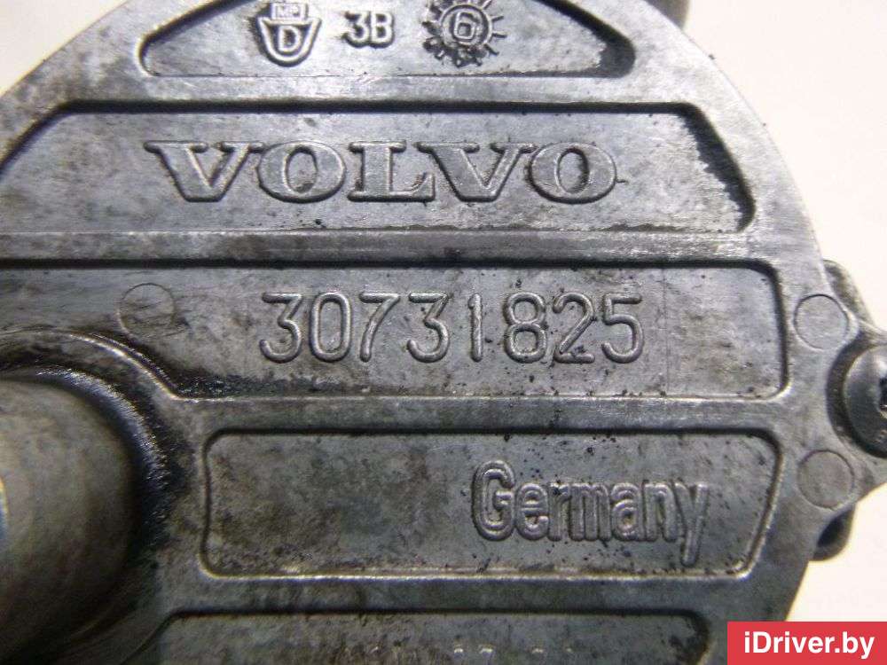 Насос вакуумный Volvo S80 1 2004г. 30731825 Volvo  - Фото 5