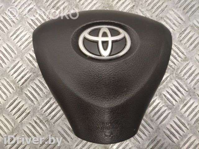 Подушка безопасности водителя Toyota Auris 1 2008г. 4513002290b0 , artZAP48879 - Фото 1