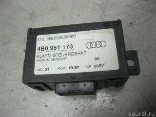 Блок электронный Audi A3 8L 1997г. 4B0951173 - Фото 2