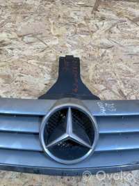 Решетка радиатора Mercedes C W203 2001г. a2038800383 , artSSR349 - Фото 7