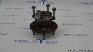 1027170-00 ступица к Tesla model S Арт 17129