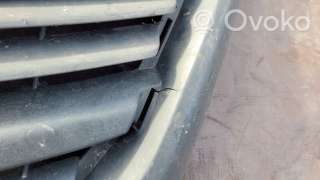 Решетка радиатора Dodge Grand Caravan 2 2005г. 04857218ad , artMHH1431 - Фото 2