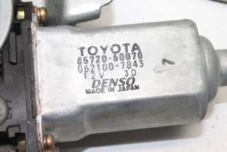 Стеклоподъемник задний правый Toyota Land Cruiser 100 2002г. 85720-60070 , art8326451 - Фото 4