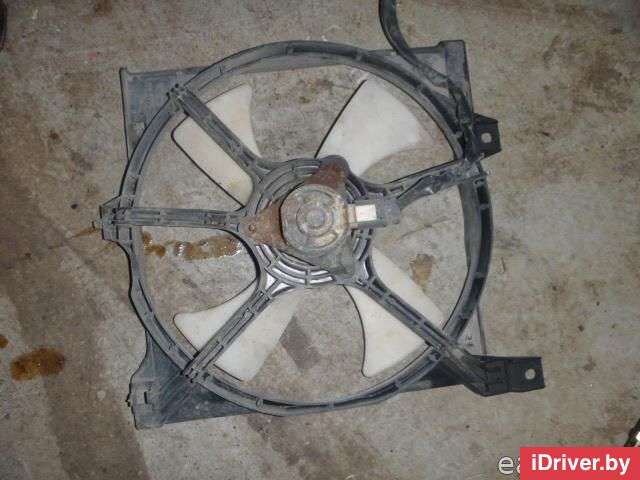 Вентилятор радиатора Nissan Almera N15 1998г.  - Фото 1
