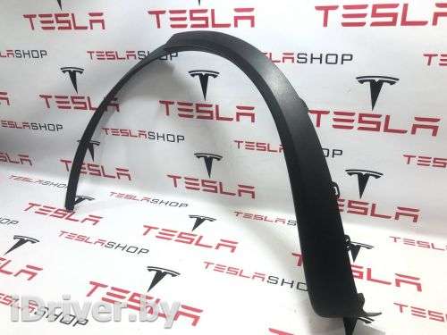 Молдинг крыла Tesla model X 2019г. 1035290-00-E,1034431-00-H - Фото 1