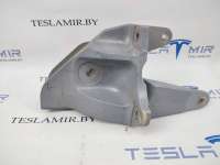 1077751-00 кронштейн двигателя к Tesla model S Арт 16248