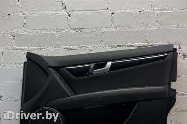 Обшивка двери передней правой (дверная карта) Mercedes C W204 2012г. art8986705 - Фото 1