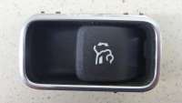 16782057029051 Mercedes Benz Кнопка открывания багажника Mercedes CLA c118 Арт E95604649, вид 1