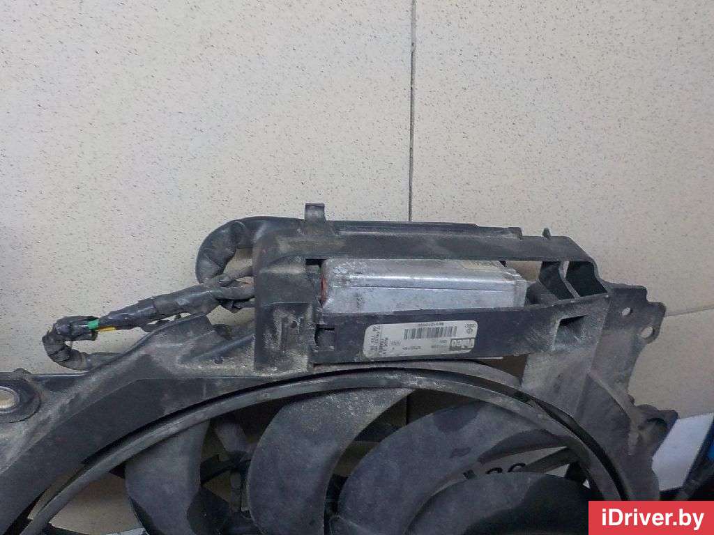 Вентилятор радиатора Audi A4 B6 2002г.   - Фото 5
