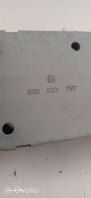 Насос вакуумный Volkswagen Passat B4 1994г. 1h0962257 , artJLT5136 - Фото 3