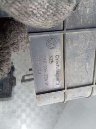 Полка аккумулятора Volkswagen Passat B6 2006г. 1K0915336B,1K0915333C - Фото 2