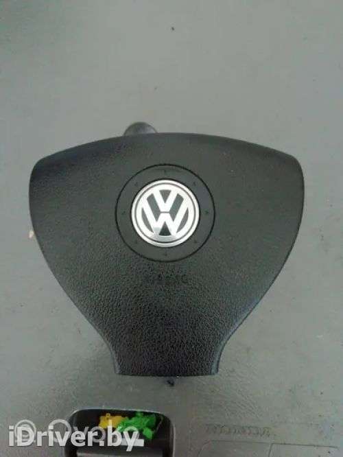 Подушка безопасности водителя Volkswagen Jetta 5 2009г. artODL9517 - Фото 1