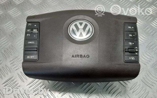 Подушка безопасности водителя Volkswagen Touareg 1 2007г. 7l6880201eg , artERN56688 - Фото 1