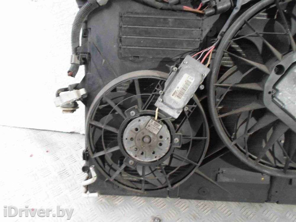 Вентилятор охлаждения отсека электроники Audi Q7 4L 2007г. 7L0121203  - Фото 1