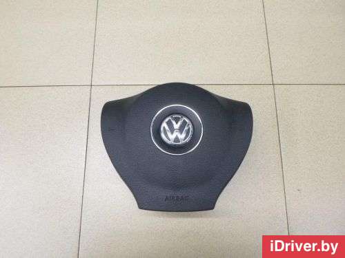 Подушка безопасности в рулевое колесо Volkswagen Jetta 5 2007г. 1KM880201G81U - Фото 1