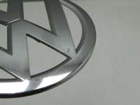 Эмблема Volkswagen Touareg 2 2011г.  - Фото 2