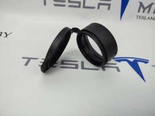 Крышка бачка омывателя Tesla model X 2019г. 1131028-00,1005685-00,1607951-00 - Фото 2