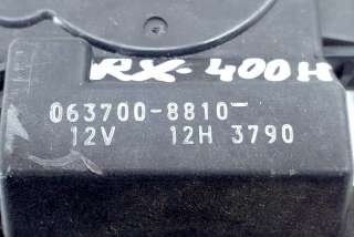 Моторчик заслонки печки Lexus RX 2 2007г. 063700-8810 , art9662248 - Фото 2