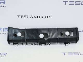 1628707-00 обшивка багажника левый к Tesla model Y Арт 21570