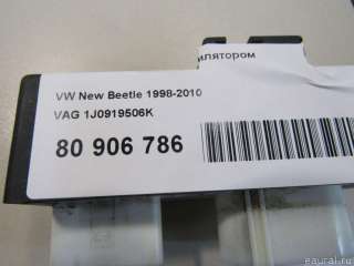 Блок управления вентилятора Volkswagen Beetle 1 2021г. 1J0919506K VAG - Фото 5